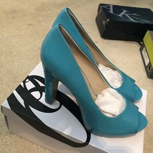 Ladies light blue shoes